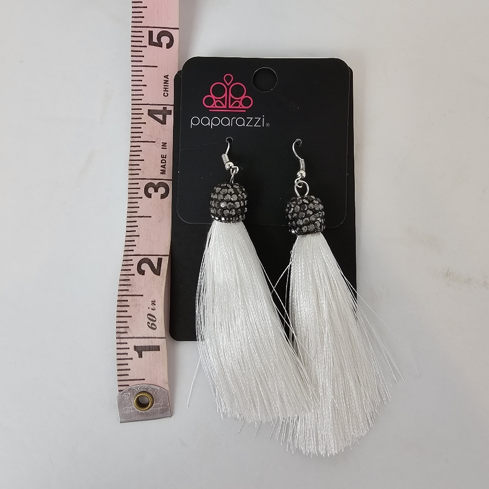 Earrings - Picture 5 of 5